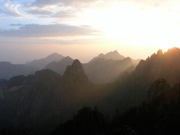 Huangshan-sunrise