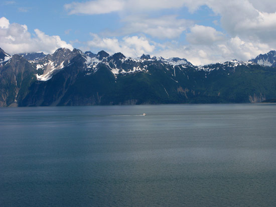 Alaska -Boat and Mountain 2