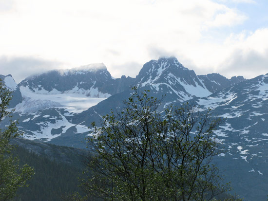 Alaska Mountain Yukon Route 2