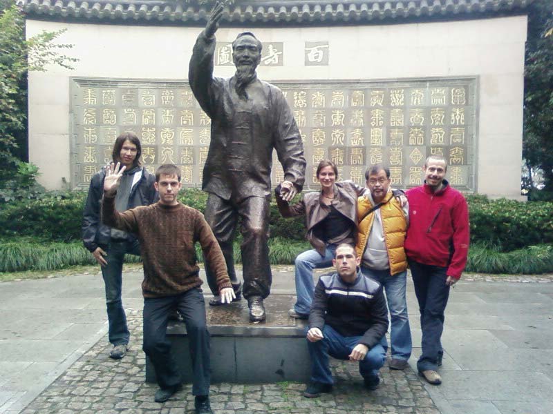 In Xihu/West Lake, Hangzhou, Zhjiang Province with David Verdesi, Gonca Denizmen and students.