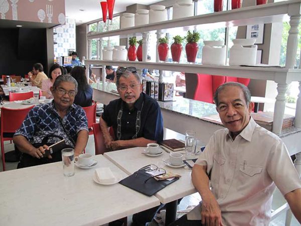 Ed with Dr. Temy Rivera, former dean of the political science dapartment in the University of the Philippines, and me at Via Mare restaurant in 2016.