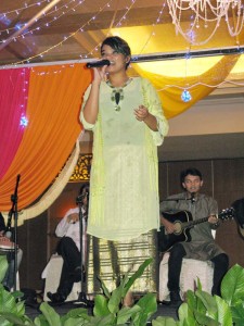Singer Female