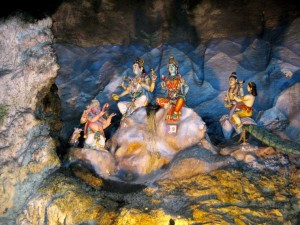 batu-caves-altar