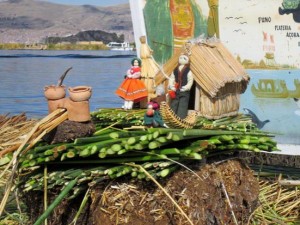 Peru-Lake-Titicaca-Islas-Los-Uros-display