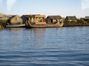 Peru-Lake-Titicaca-reed-village-and-boat